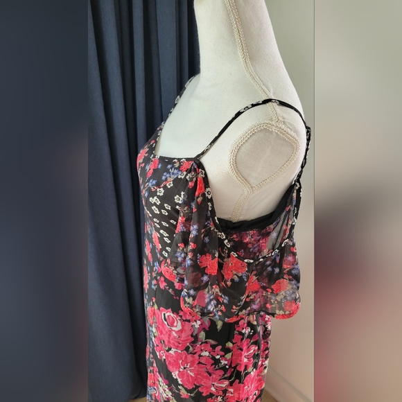 TARGET | Cold Shoulder Floral Maxi Dress - Picture 8 of 10